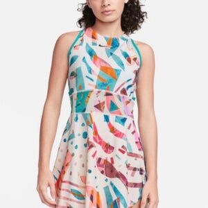 Nike Court Slam DryFit in Abstract Multicolor